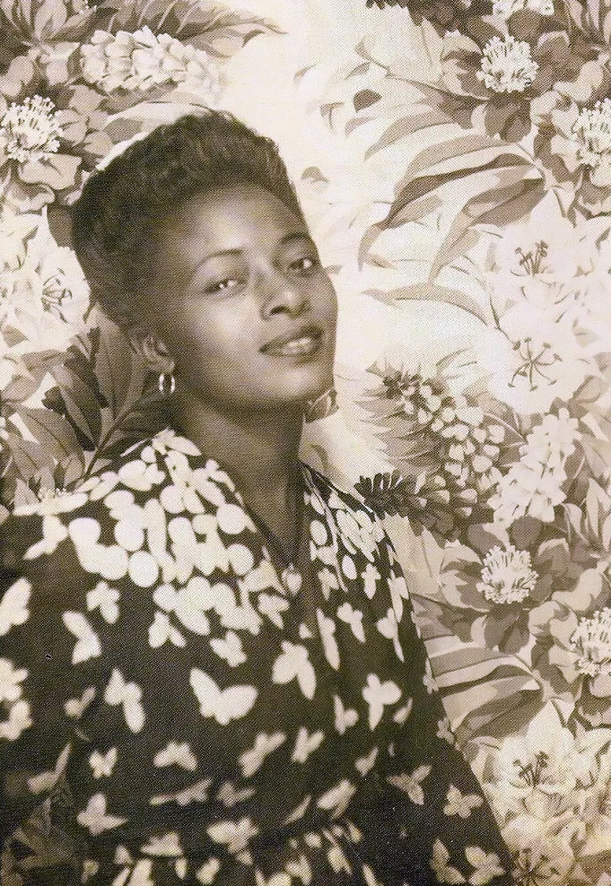 Young Ann Lowe portrait